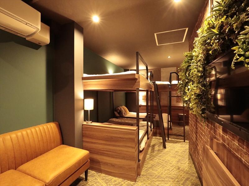Under Railway Hotel Akihabara Токио Екстериор снимка