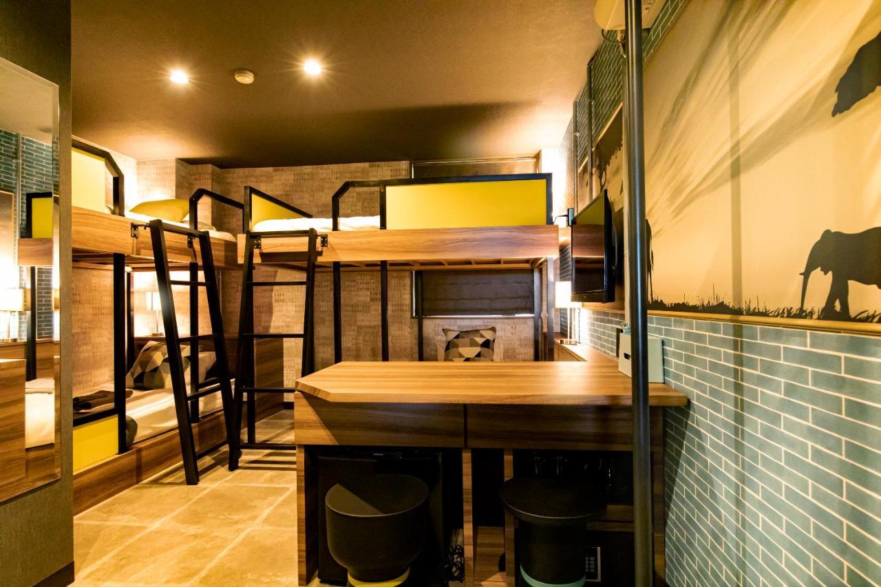 Under Railway Hotel Akihabara Токио Екстериор снимка
