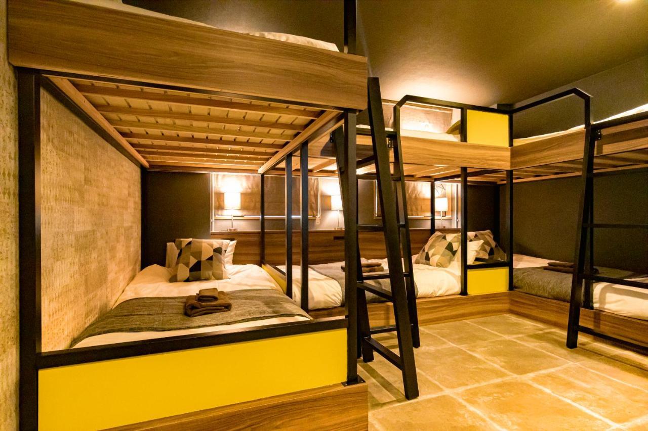 Under Railway Hotel Akihabara Токио Екстериор снимка
